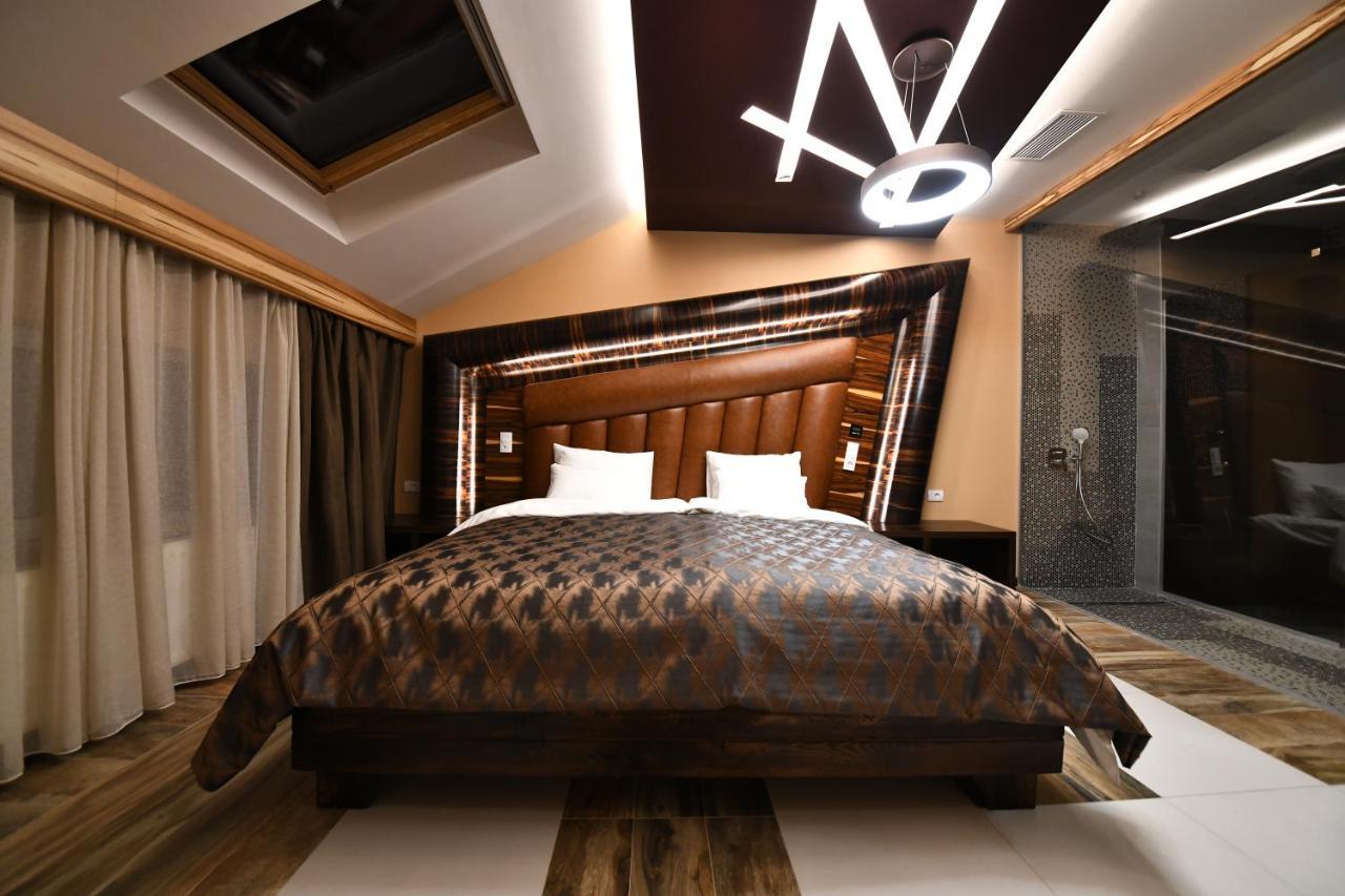 Hotel Havana Loznica Buitenkant foto