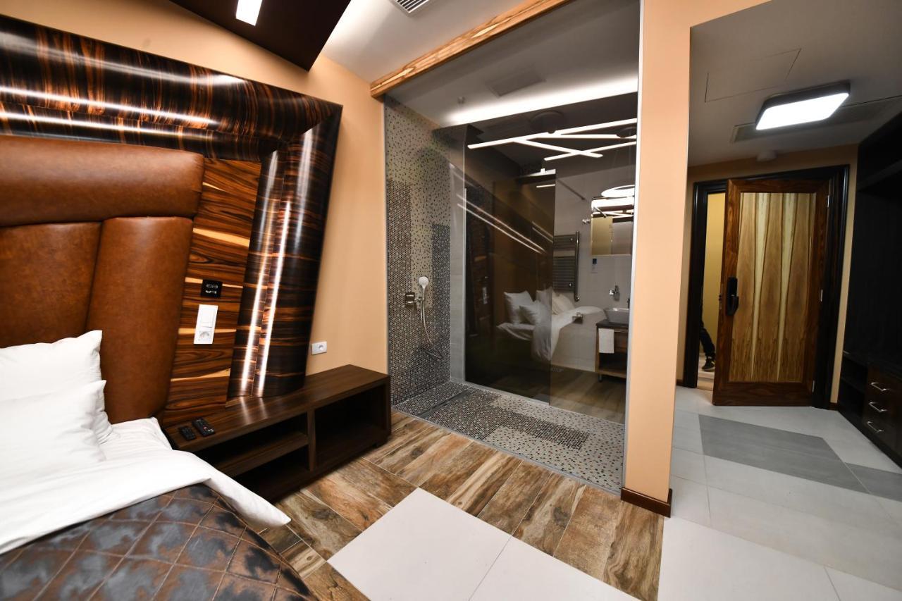 Hotel Havana Loznica Buitenkant foto