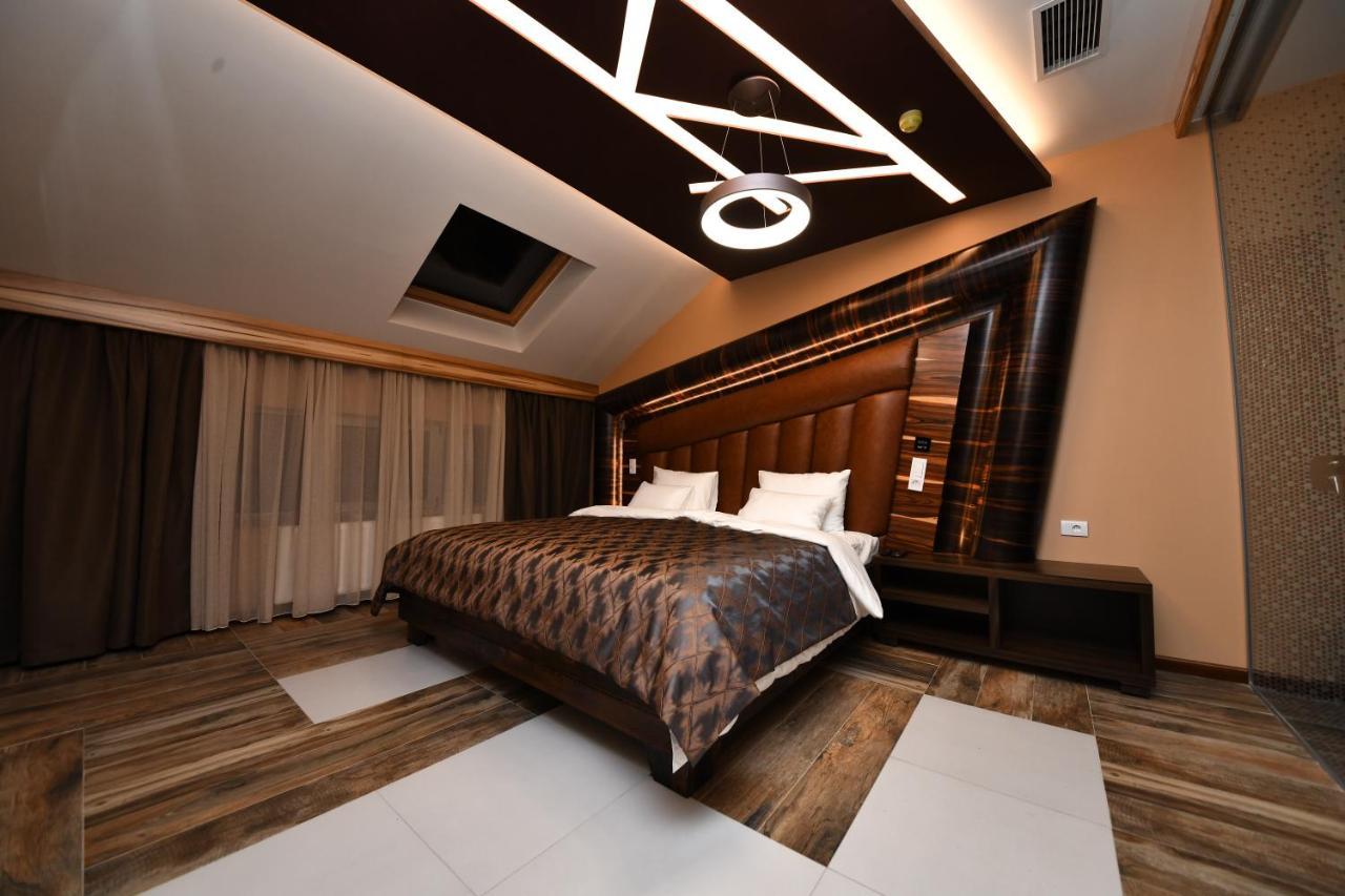 Hotel Havana Loznica Buitenkant foto