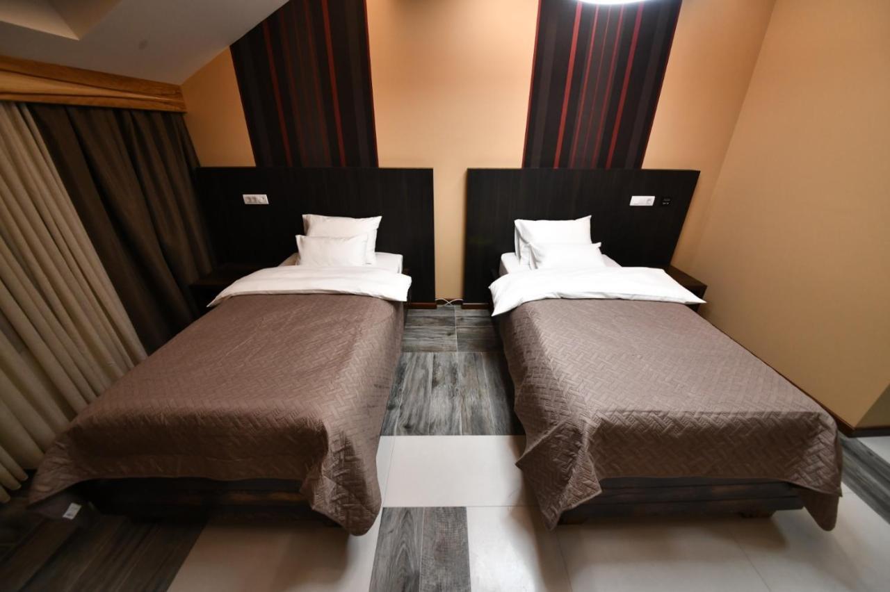 Hotel Havana Loznica Buitenkant foto