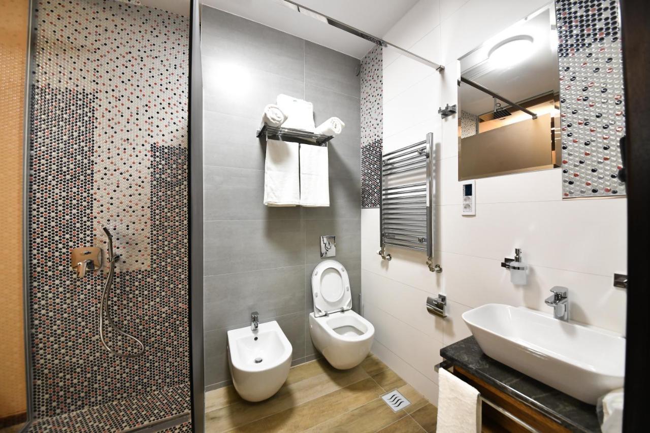 Hotel Havana Loznica Buitenkant foto