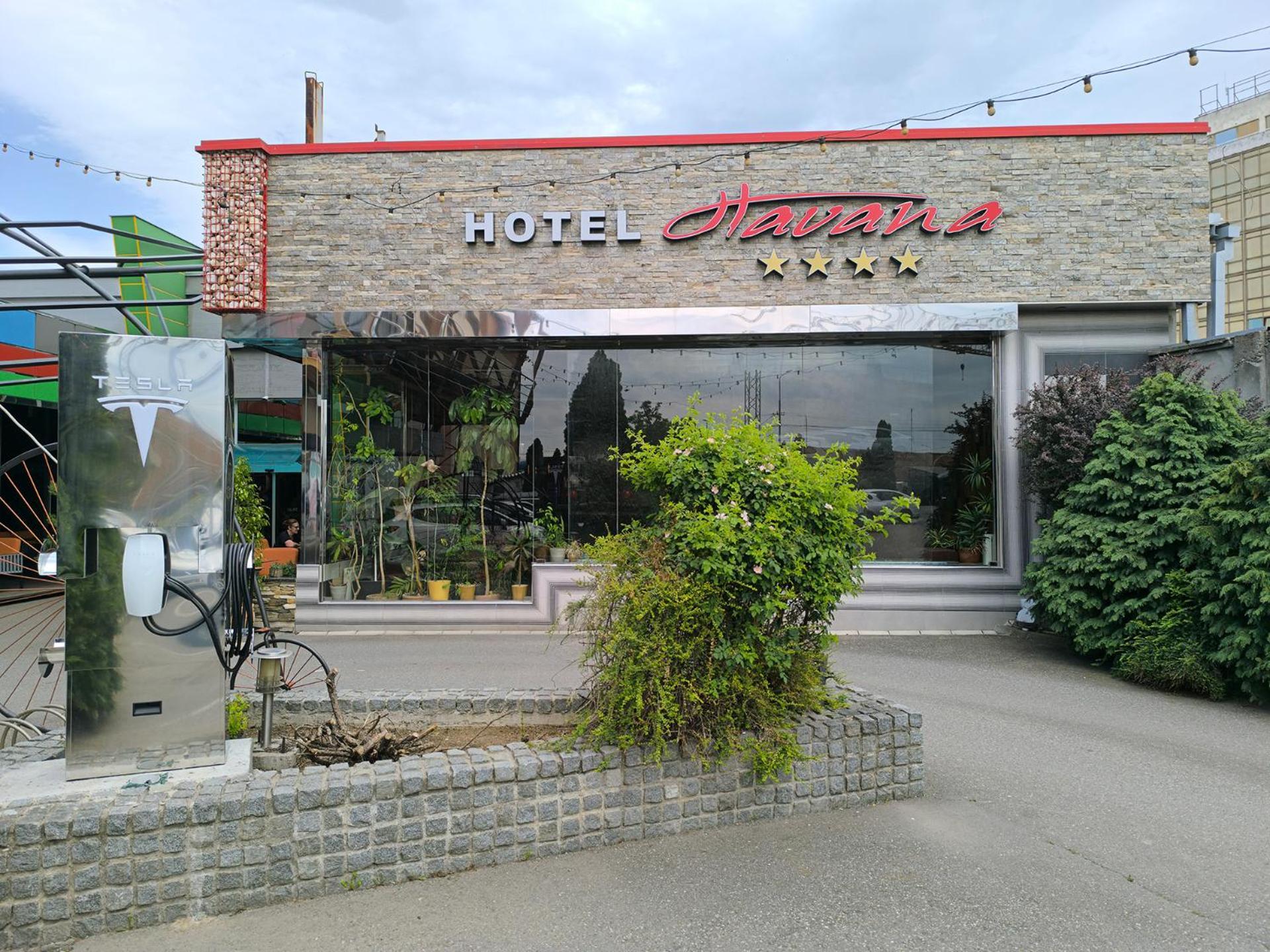 Hotel Havana Loznica Buitenkant foto
